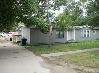 1404 W 2nd St, Crofton, NE 68730