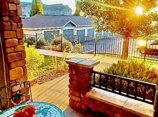 457 Black Feather Loop APT 704, Castle Rock, CO 80104