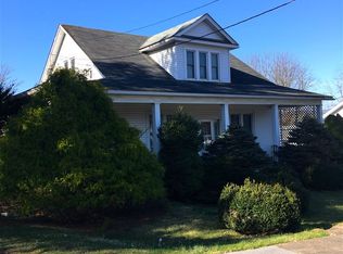 316 Broadway Ave, Broadway, VA 22815