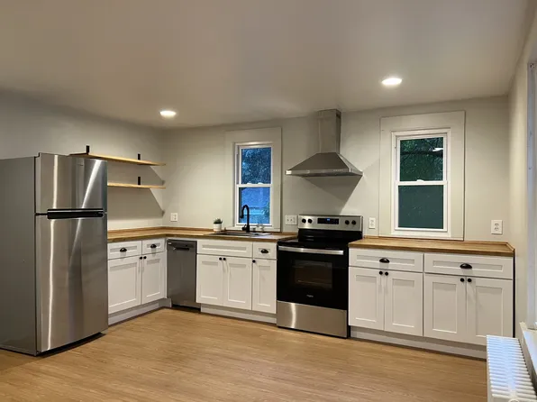 188 Eldridge St, Manchester, CT 06040