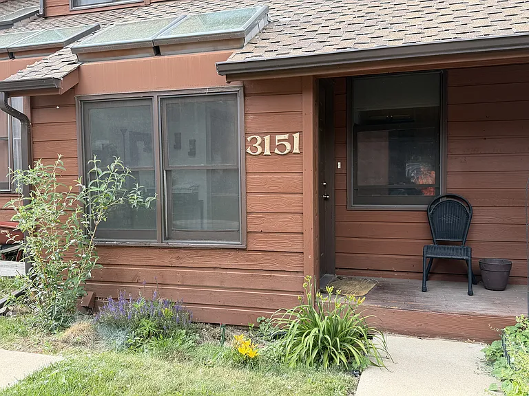 3151 Bell Dr — Photo 30