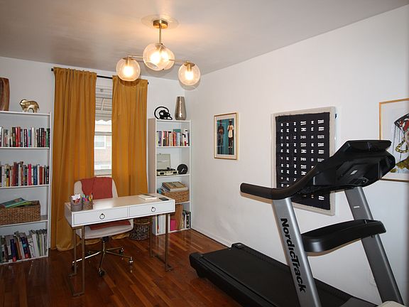 4th image of 1137 E 83rd St #2