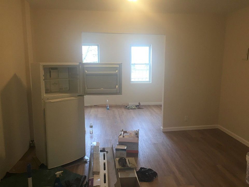 1st image of 5634 61st St APT 2C