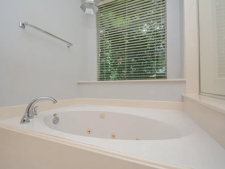 918 Tennyson Dr — Photo 20