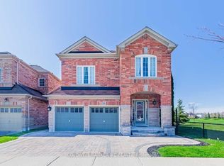 26 Hinsley Cres, Ajax, ON L1T 0B4