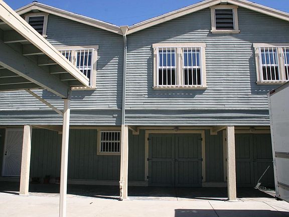 2nd image of 3908 Arlington Ave