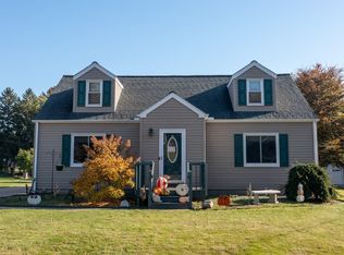 1221 W Gore Rd, Erie, PA 16509