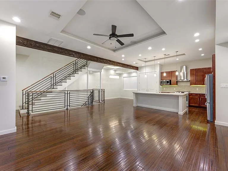 605 Jewett St — Photo 15
