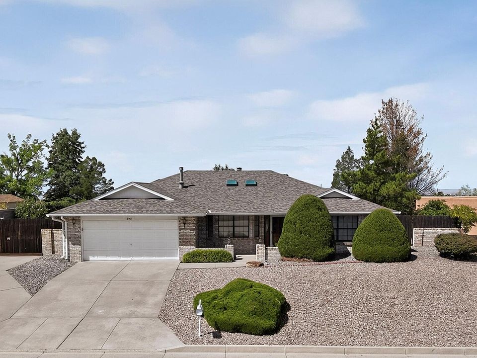 1st image of 705 Navarra Way SE