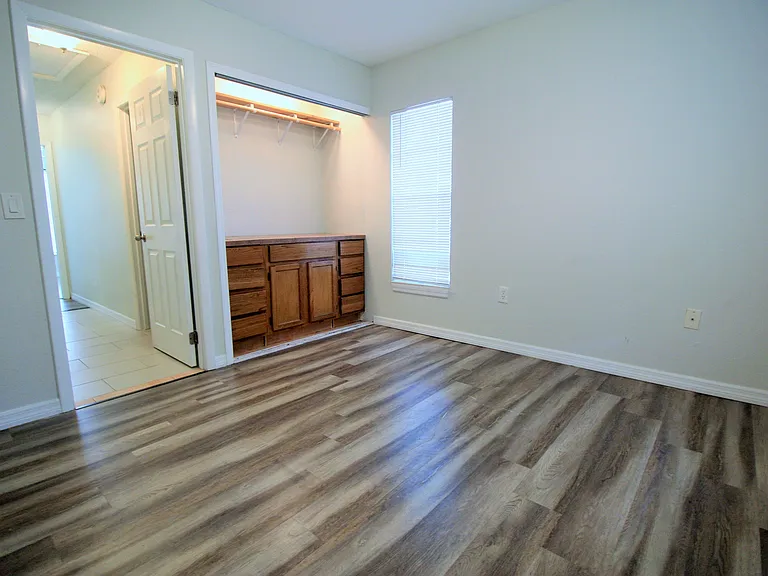 3050 Autumn Ct — Photo 14
