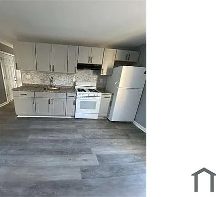 76 Bruce Ave — Photo 7