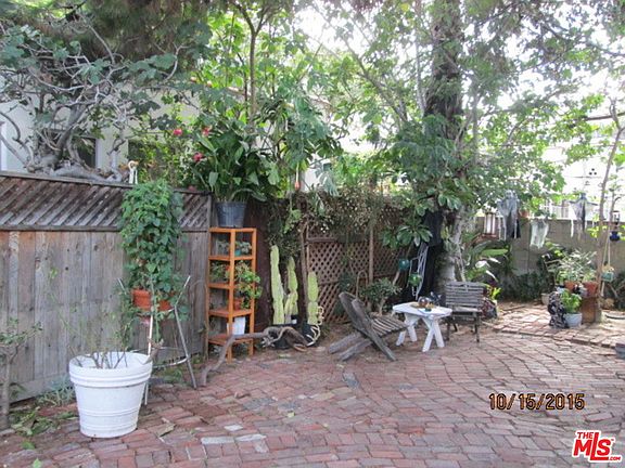 4th image of 1243 N Formosa Ave