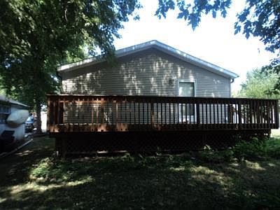 3rd image of 908 W South 9th St