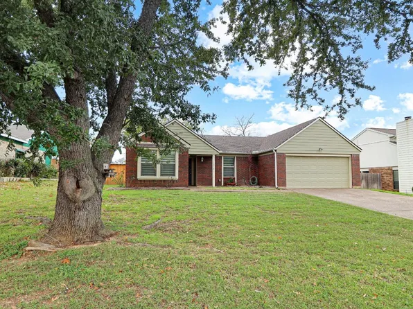 1113 Cable Creek Dr, Grapevine, TX 76051