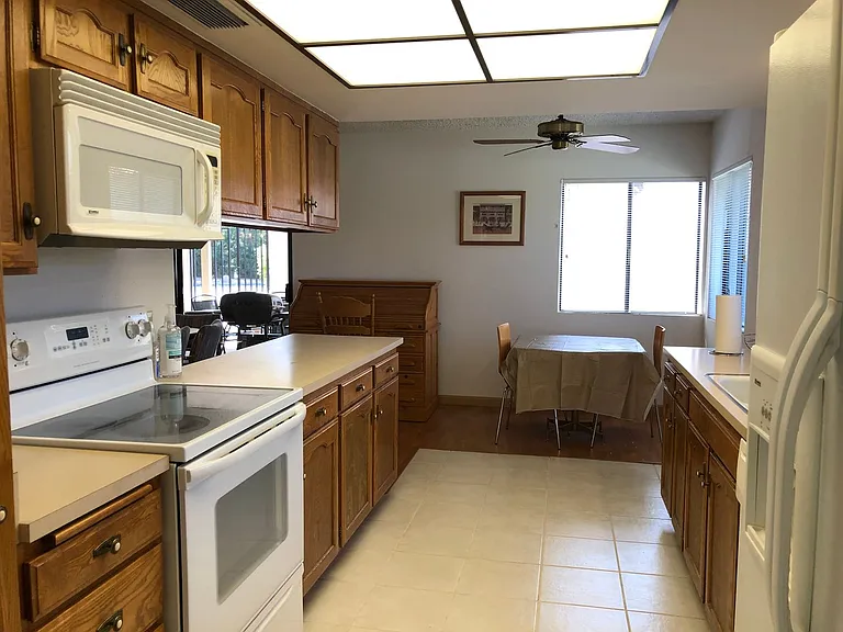 171 Leisure World — Photo 10