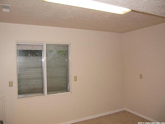 2nd image of 972 N Dorothea Way