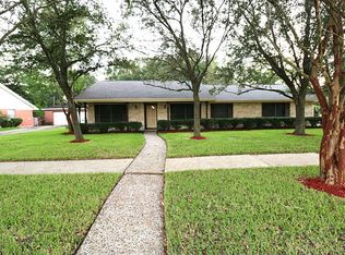 3112 Stratford St, Pearland, TX 77581