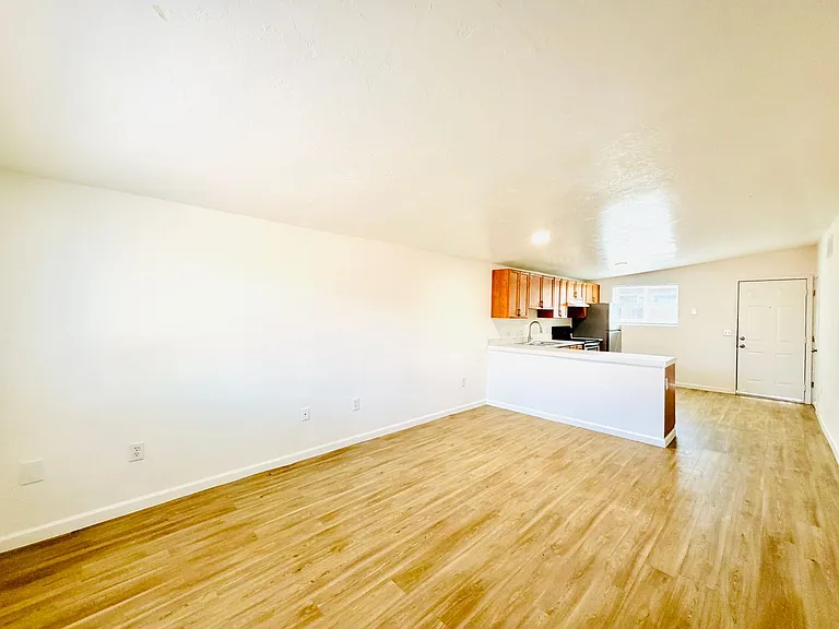 The Derby Apartments — Photo 30