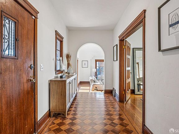 5th image of 315 San Benito Way