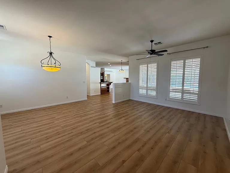 4309 Scribner Way — Photo 3