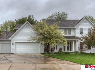 16205 Douglas St, Omaha, NE 68118