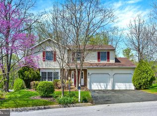 2548 Tiffany Ln, Harrisburg, PA 17112