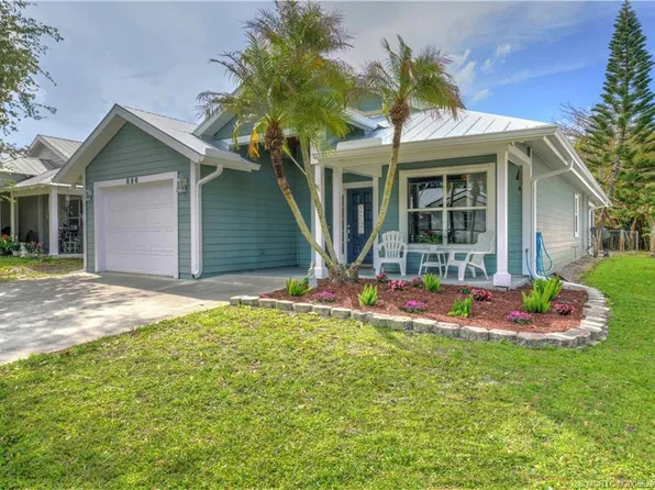 896 SW 34th Ter, Palm City, FL 34990