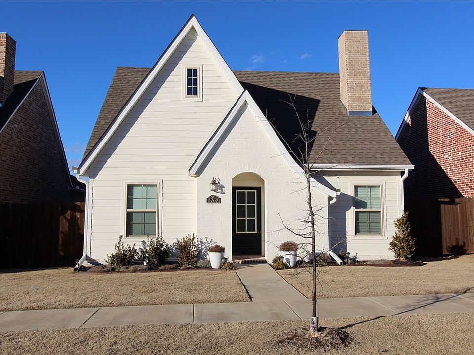 1st image of 3762 W Somerville Ln