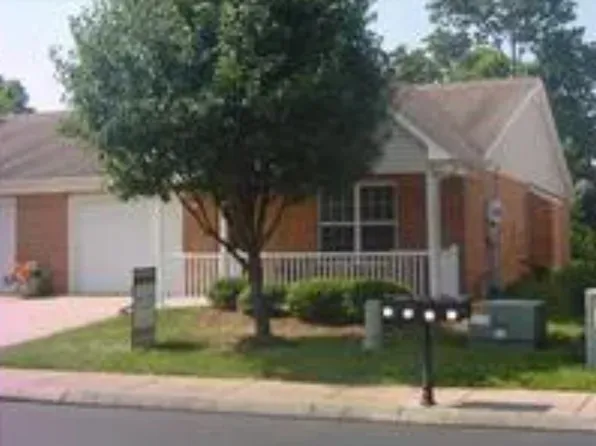 19 Holland Park Ln, Franklin, TN 37069