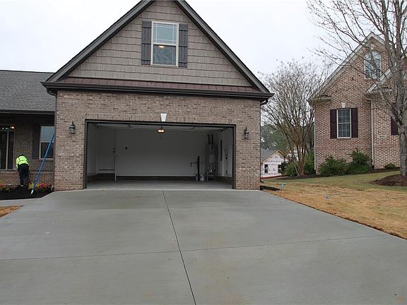 2nd image of 405 Big Barn Ct