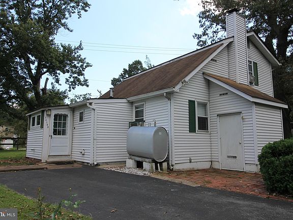 3rd image of 14100 Old Marlboro Pike