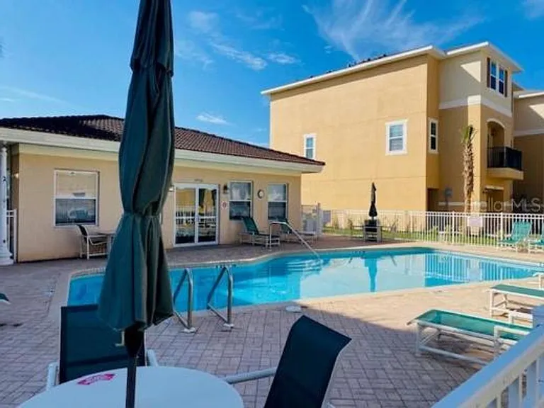 4916 Gulf Waters Dr — Photo 31