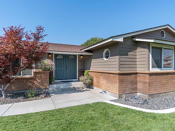 2nd image of 3027 Bruce Lee Ln