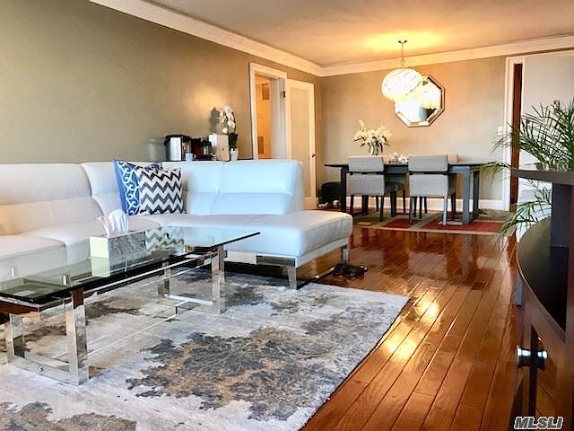 1st image of 1 Bay Club Dr APT 8W
