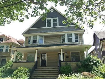 3205 Scranton Rd photo 1