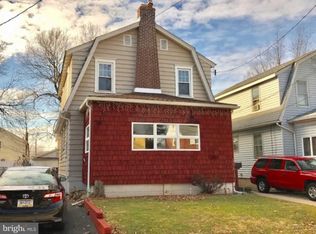 206 E Avon Rd, Brookhaven, PA 19015