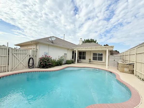 4533 Crooked Ridge Dr, The Colony, TX 75056
