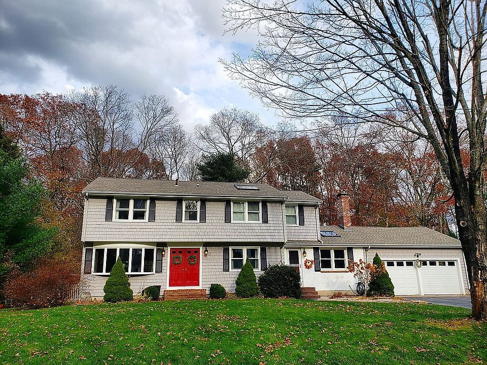 1st image of 19 Larchwood Dr