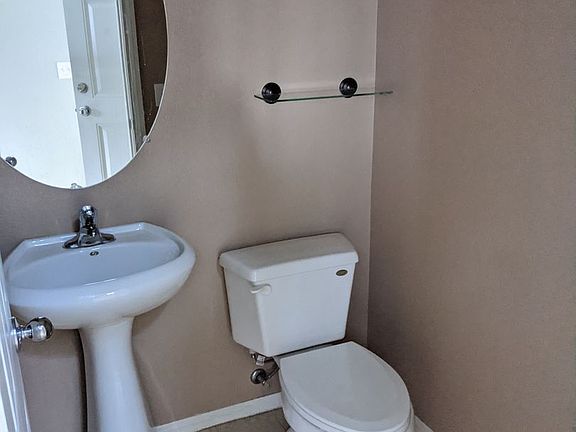 5th image of 8956 Aurora Bay Ct