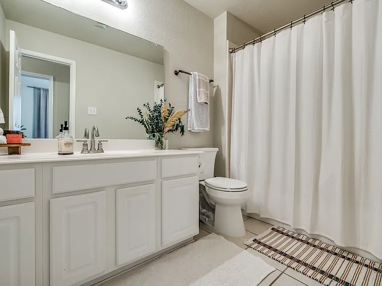 7514 Saint Stephens Sq — Photo 10