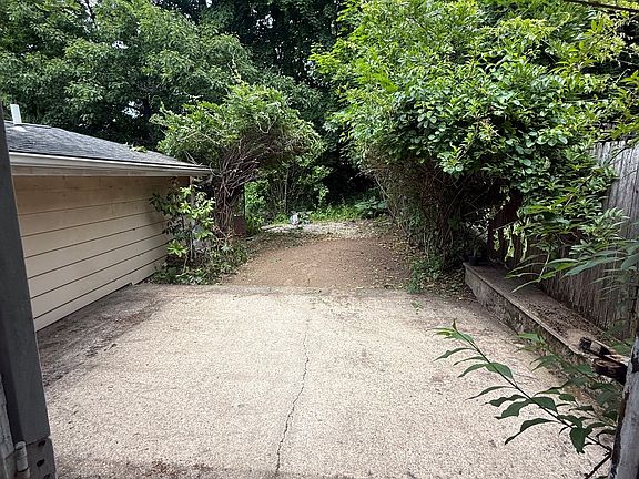 3rd image of 38 Mead Street