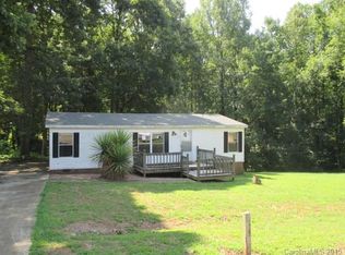 117 Apricot Ln, Statesville, NC 28677