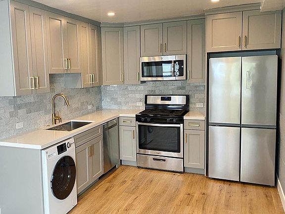 2nd image of 201 Loma Vista St #201E
