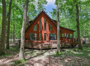 49 Muskegon Cir, Hazle Township, PA 18202