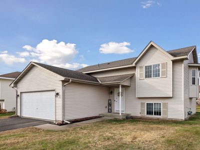 800 Orchard Cir, Belle Plaine, MN, 56011