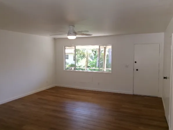 250 Verano Dr #16, Santa Barbara, CA 93110