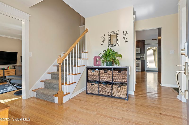 4th image of 1101 Clute Crest Drive
