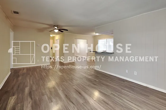 3929 Sun Valley Ct — Photo 4