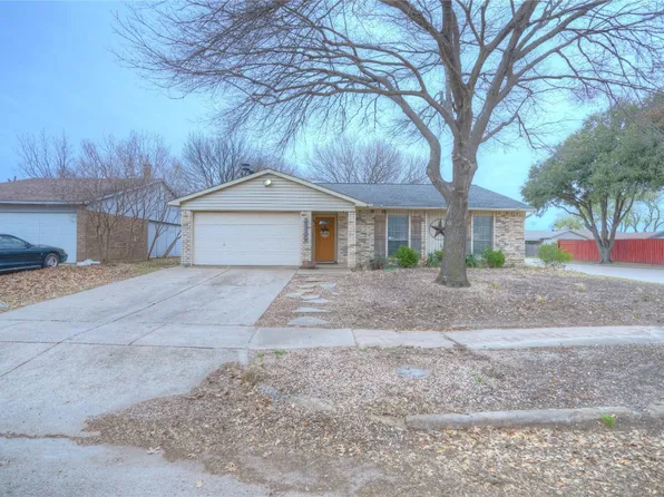1137 Santa Fe Trl, Grand Prairie, TX 75052
