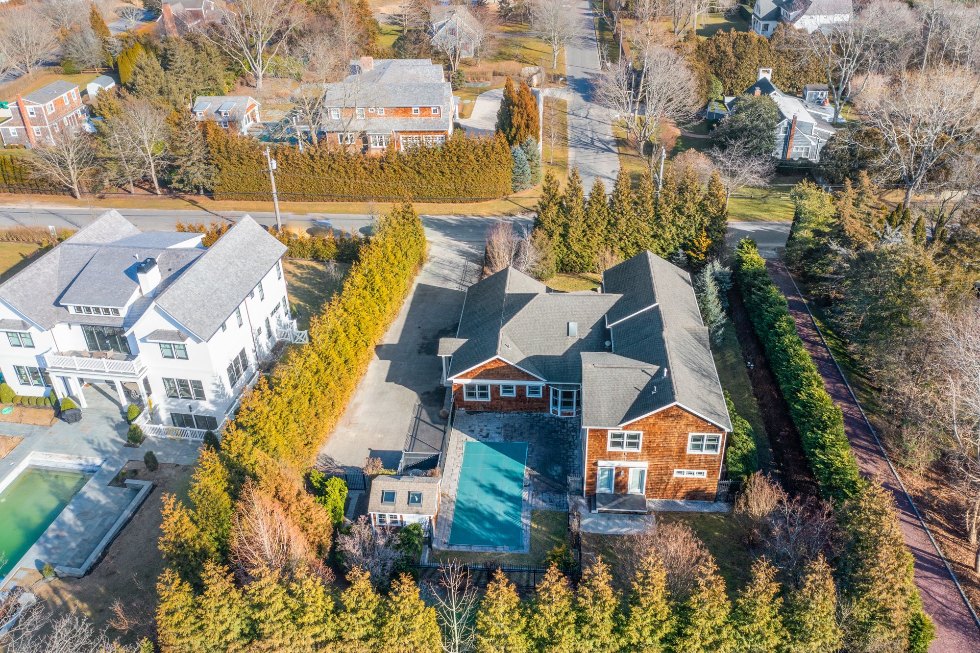 175 Ln, Southampton, NY 11968 Out East